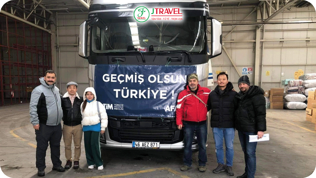 Người Việt Nam ủng hộ người Thổ Nhĩ Kỳ trong vụ động đất