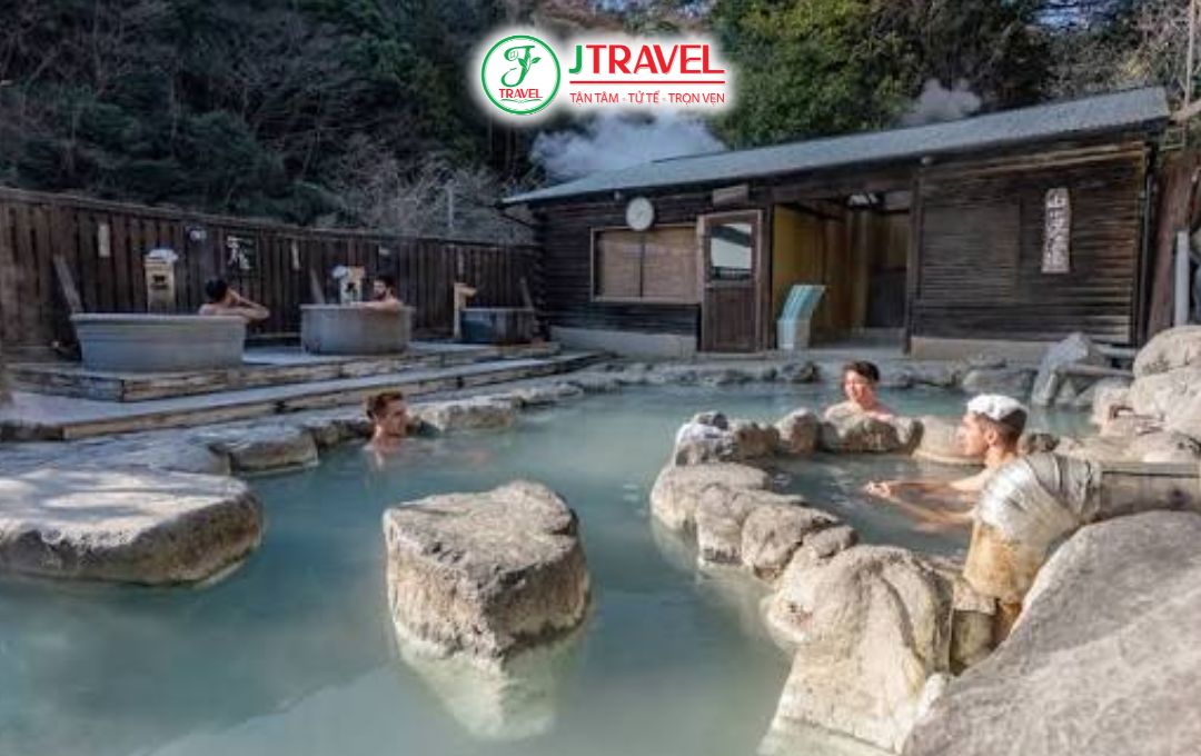 Ryokan có Onsen