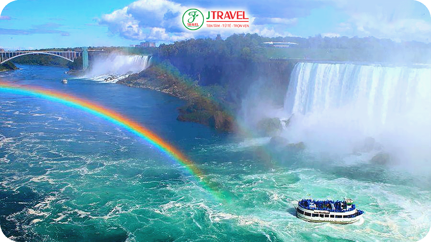 Trải nghiệm ngồi du thuyền ngắm dòng thác Niagara tuyệt đẹp