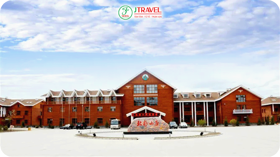 MOHO Arctic Heights có thiết kế kiểu nhà gỗ Bắc Âu, nội thất ấm cúng