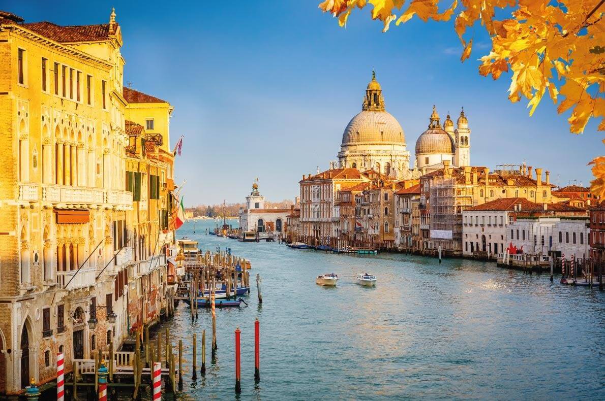 Tour Châu Âu 3 nước: Pháp – Thụy Sĩ – Ý – Vatican 10N9Đ
