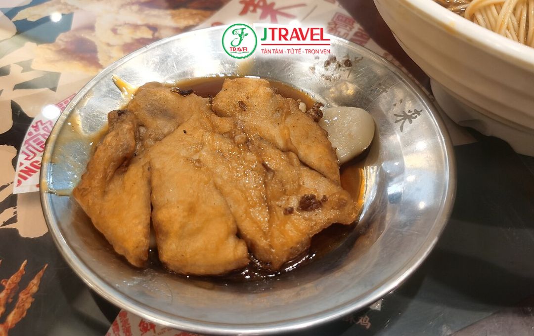 Sườn heo bánh gạo