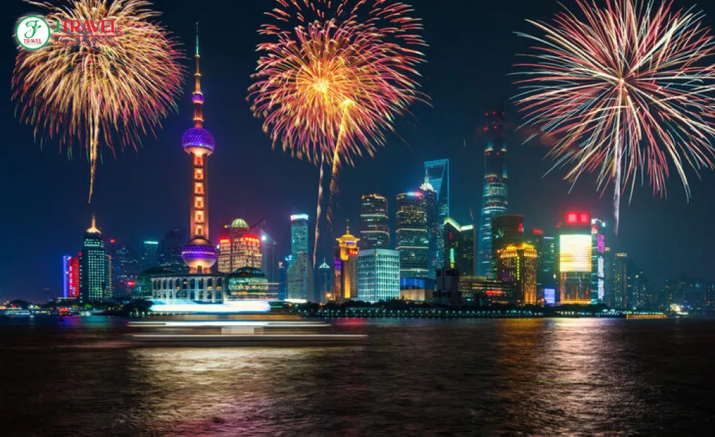 Mùa xuân Thượng Hải rực rỡ với pháo hoa