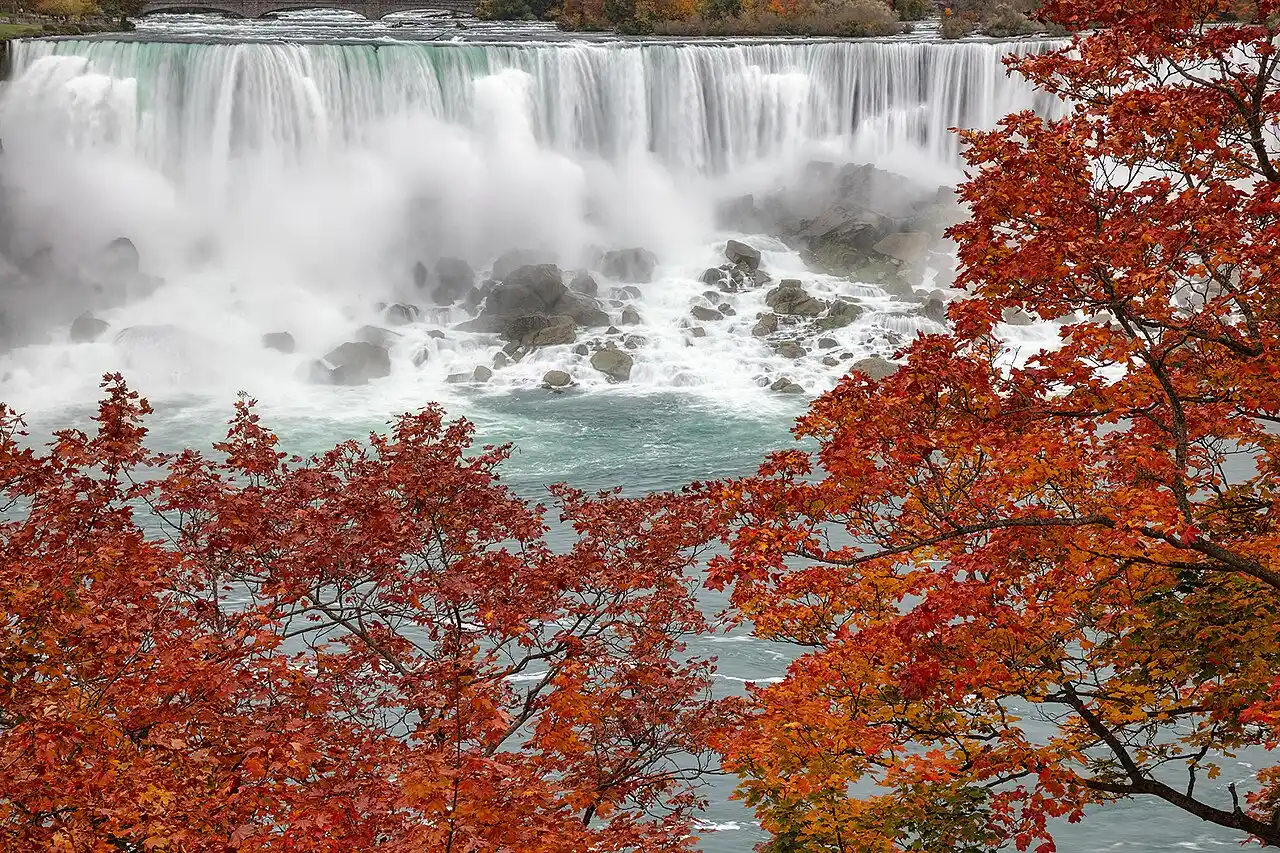 Thác Niagara mùa thu, thời điểm đẹp nhất trong năm