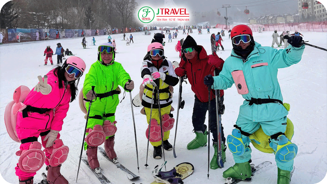 Du khách J Travel trải nghiệm trượt tuyết tại Cáp Nhĩ Tân