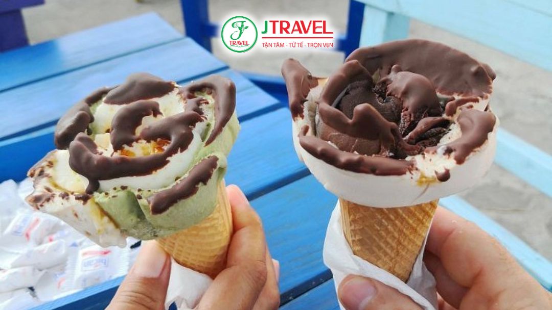 Kem sakiz dondurma truyền thống Thổ Nhĩ Kỳ