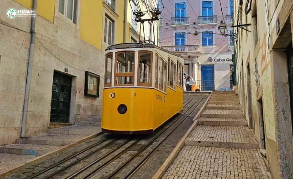 Tuyến tàu điện Elevador da Bica