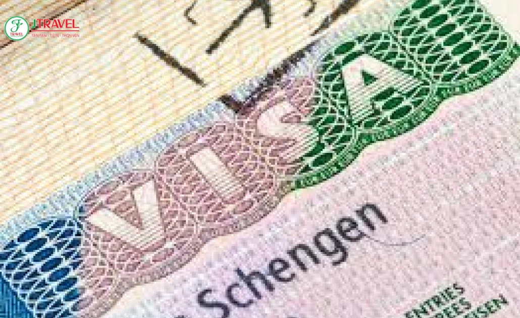 Xin visa Pháp cho chuyến du lịch châu Âu