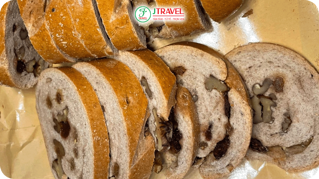 Bánh mì Dalieba thơm mùi bơ và mạch nha