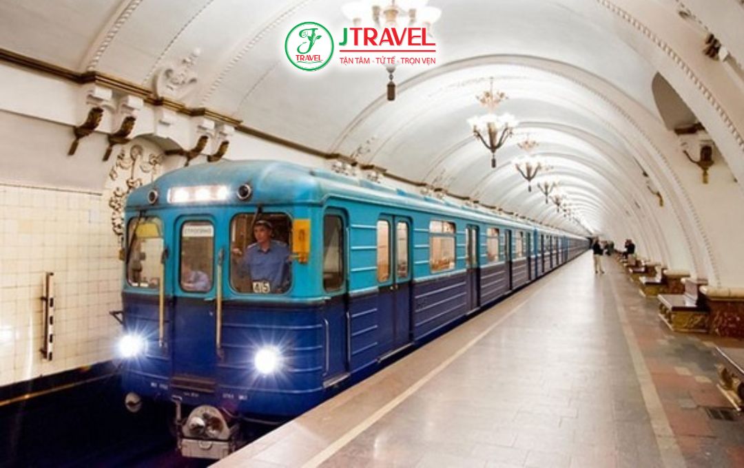 Tàu Điện Ngầm Moscow