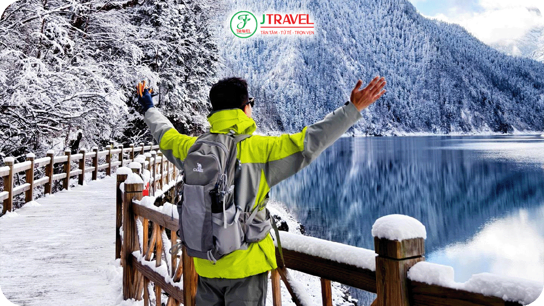 Cửu Trại Câu mùa đông là điểm đến lý tưởng trải nghiệm không khí lạnh