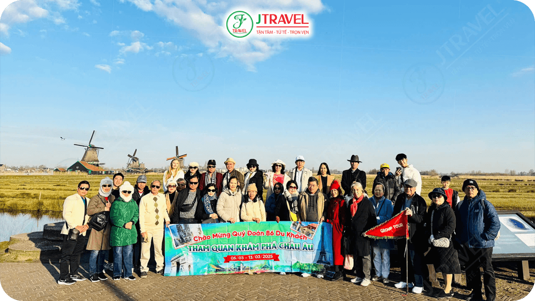 Đoàn khách J Travel tham quan khám phá Châu Âu
