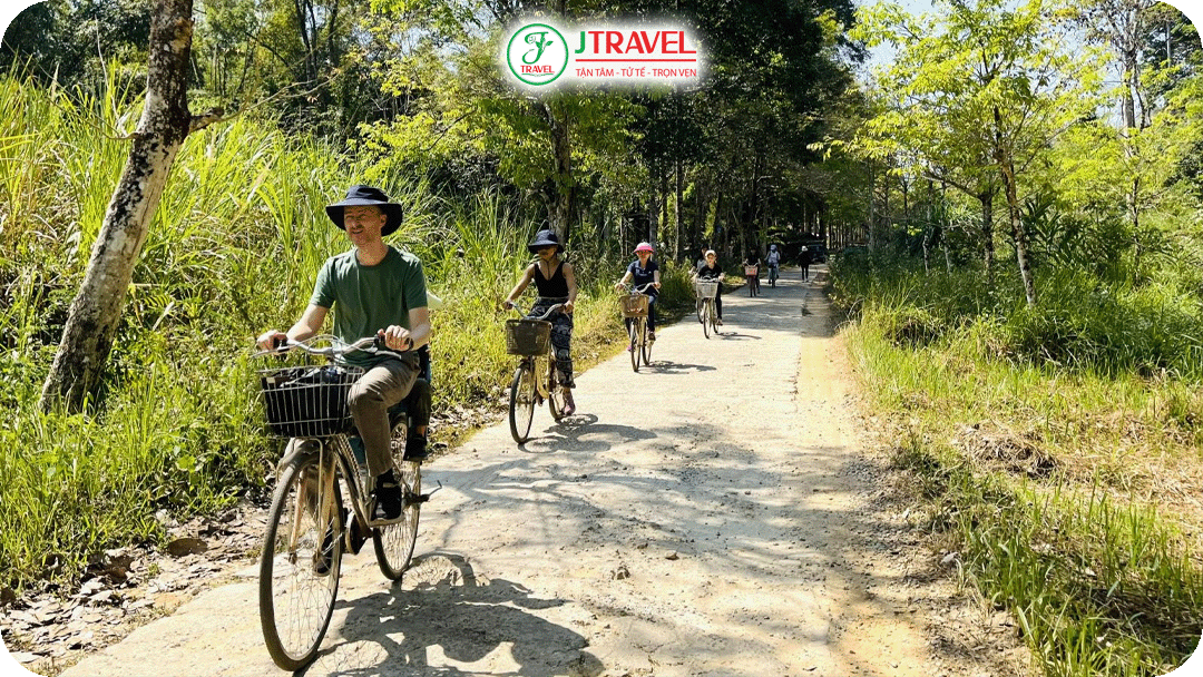 Vườn quốc gia Cát Tiên phù hợp cho việc đạp xe, trekking nhẹ thư giản