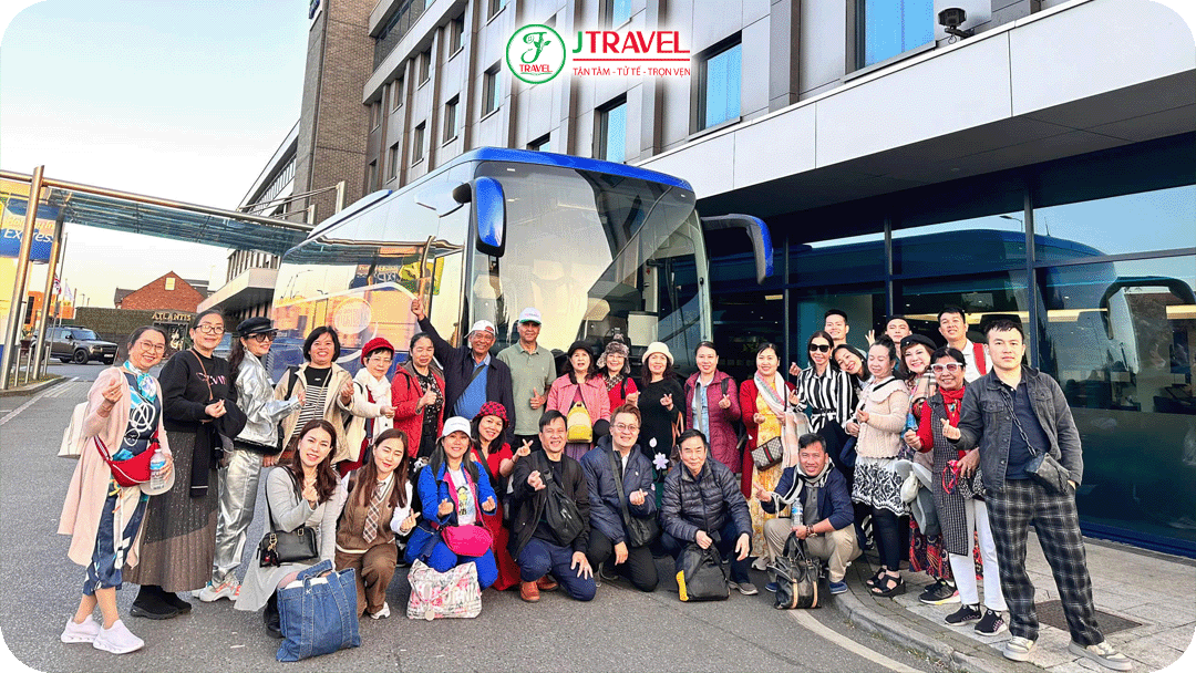 Tour Tết Anh Quốc 2026 của J Travel, Bibury đã nằm trong lịch trình sẵn
