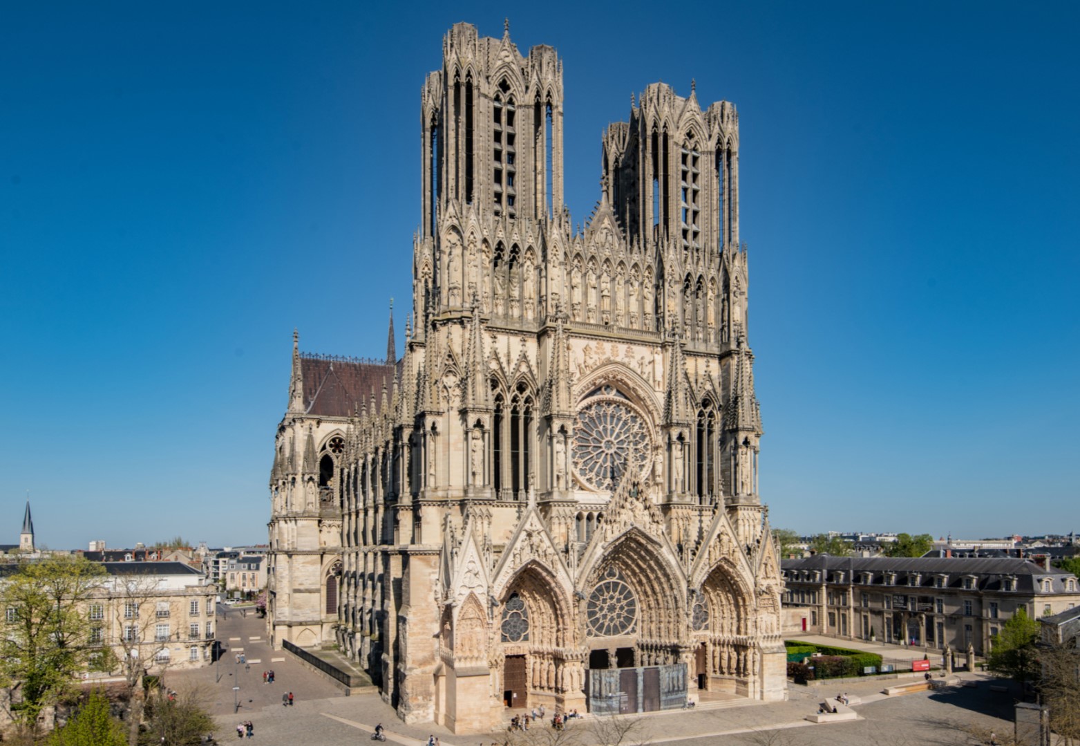 Nhà thờ Reims (Cathédrale Notre-Dame de Reims) – Pháp (ảnh internet)