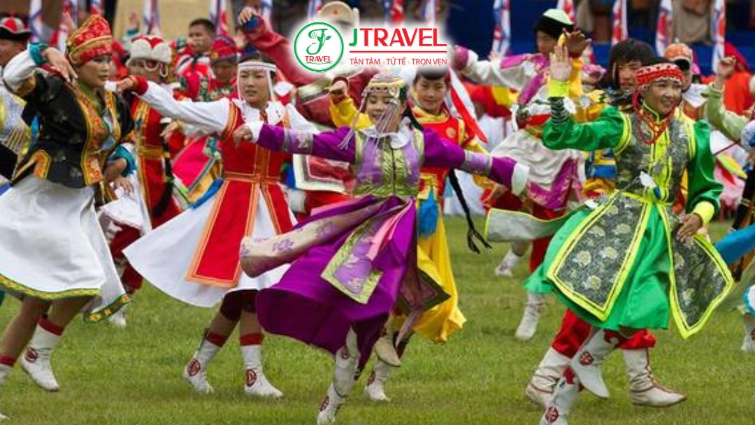 Âm nhạc và múa truyền thống