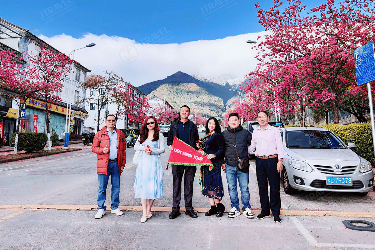 Lịch trình tham quan Đại Lý trong tour J Travel