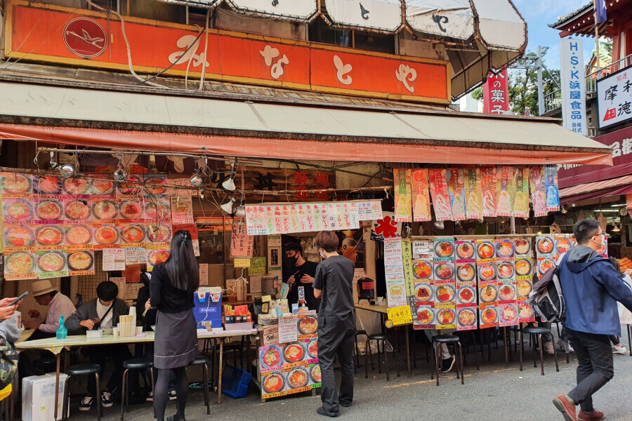 Tokyo – Chợ Ameya Yokocho Vị mặn ngọt của ký ức sau chiến tranh (ảnh internet)