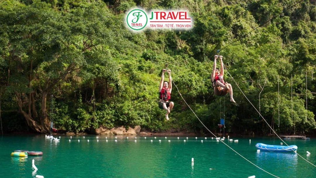 Trượt zipline ngắm toàn cảnh thiên nhiên