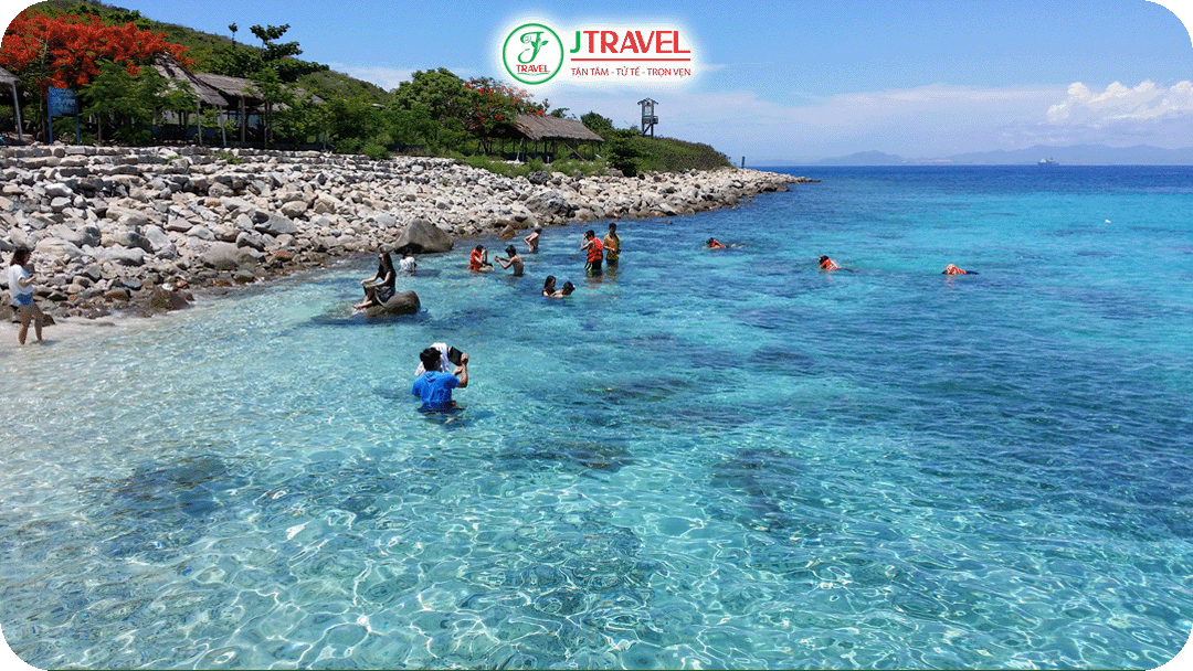 Du lịch Nha Trang đông đúc và náo nhiệt hơn