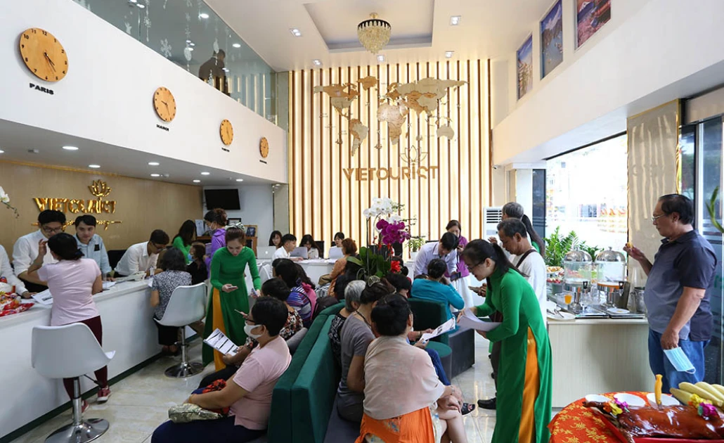 Cty CP DV TM Du Lịch Viettourist