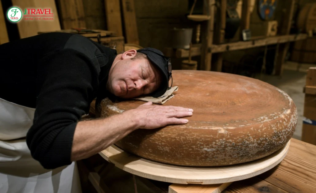 Lịch sử phô mai Thụy Sĩ từ thời Celtic đến Cheese Union