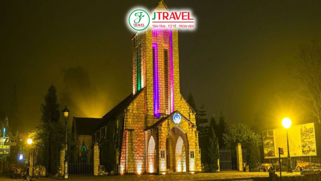 Kiến trúc Gothic cổ của nhà thờ đá Sapa từ năm 1895