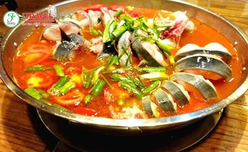 Cá chua Kaili với nước dùng chua lên men