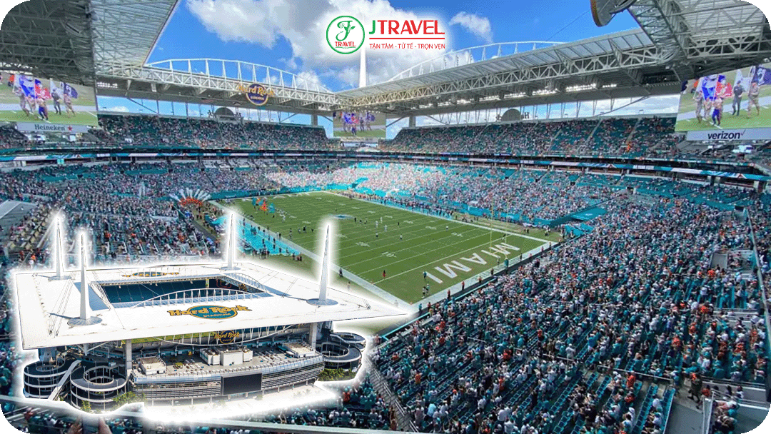 Hard Rock Stadium có sức chứa khoảng 65.000 người, với thiết kế thoáng giúp khán giả thoải mái