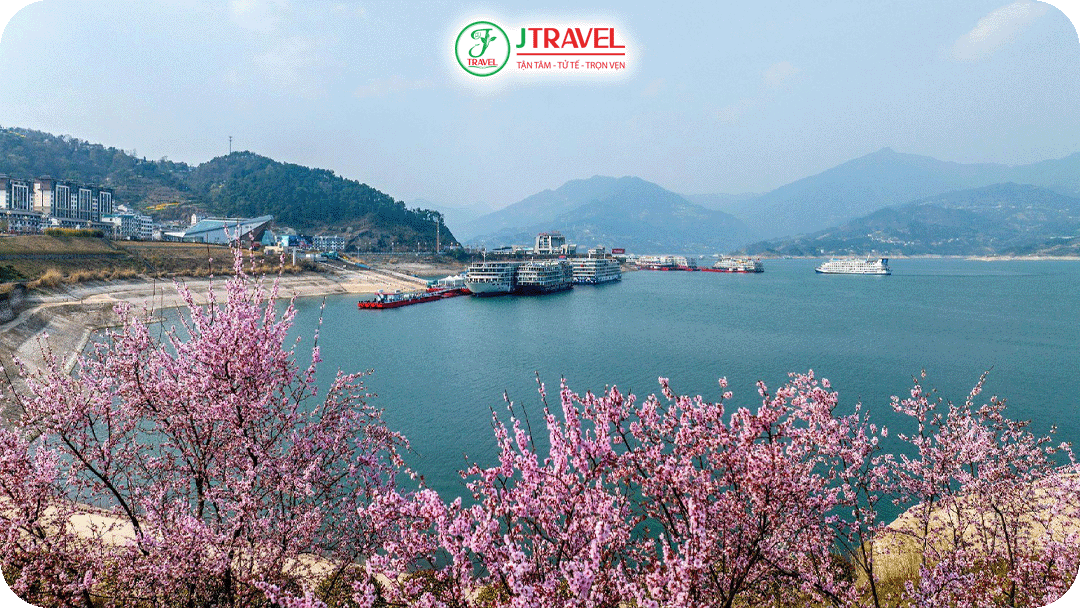 Mùa xuân tại Đập Tam Hiệp - công trình thủy điện lớn nhất thế giới