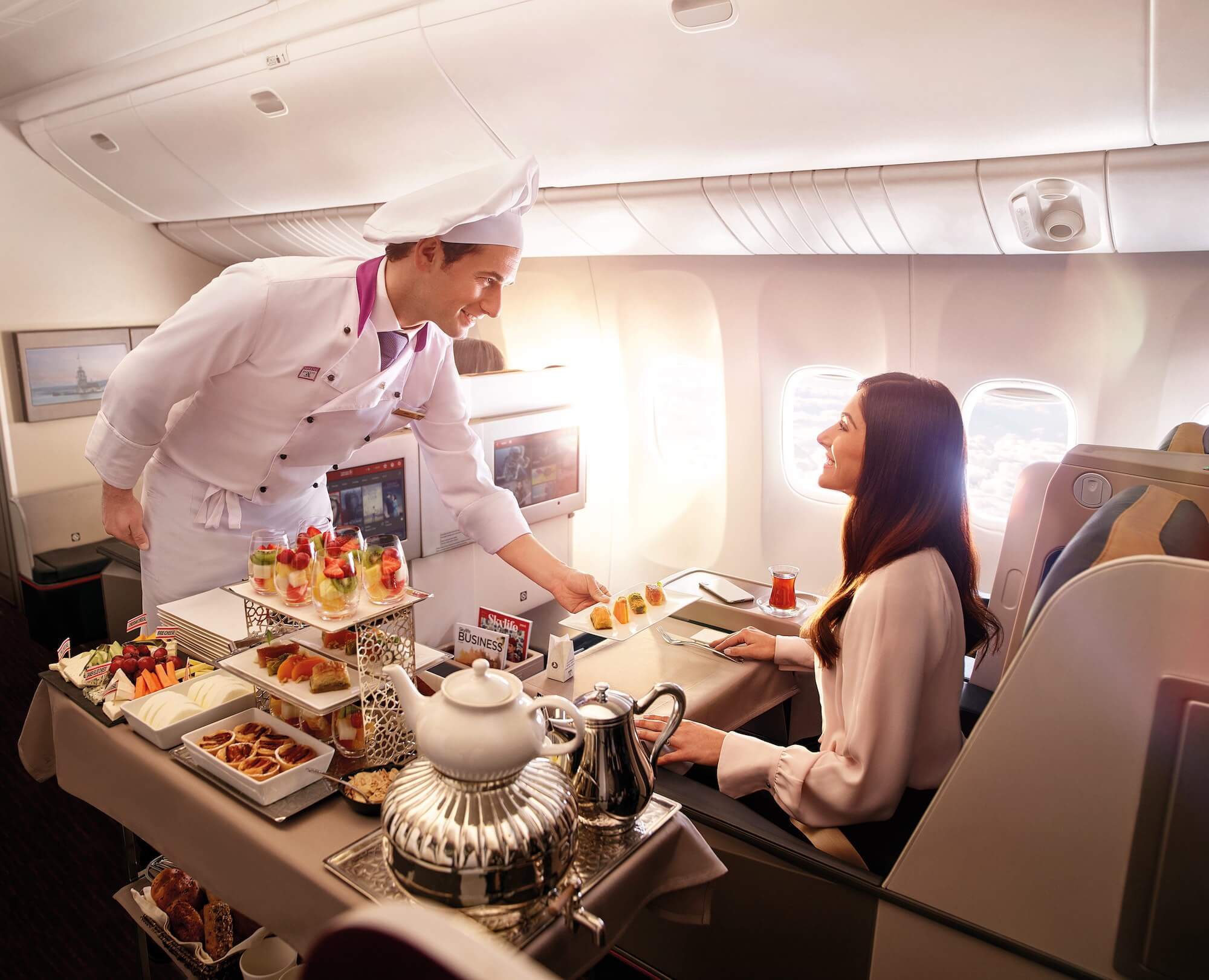 Ẩm thực chuẩn 5 sao với Flying Chef trực tiếp phục vụ
