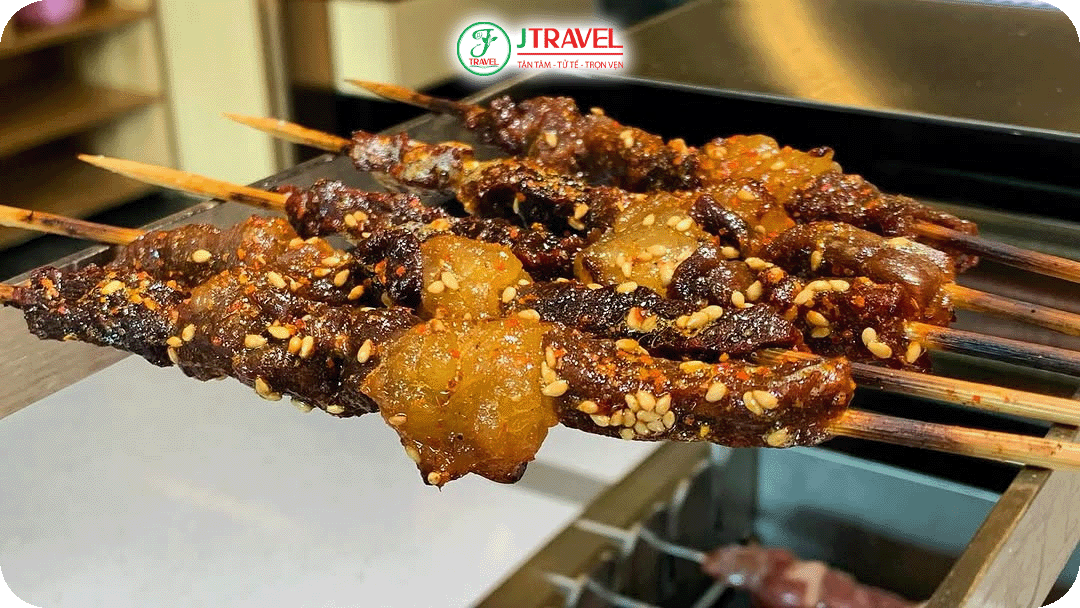 Thịt cừu nướng - món ăn nhất định phải thử khi đến Hô Luân Bối Nhĩ