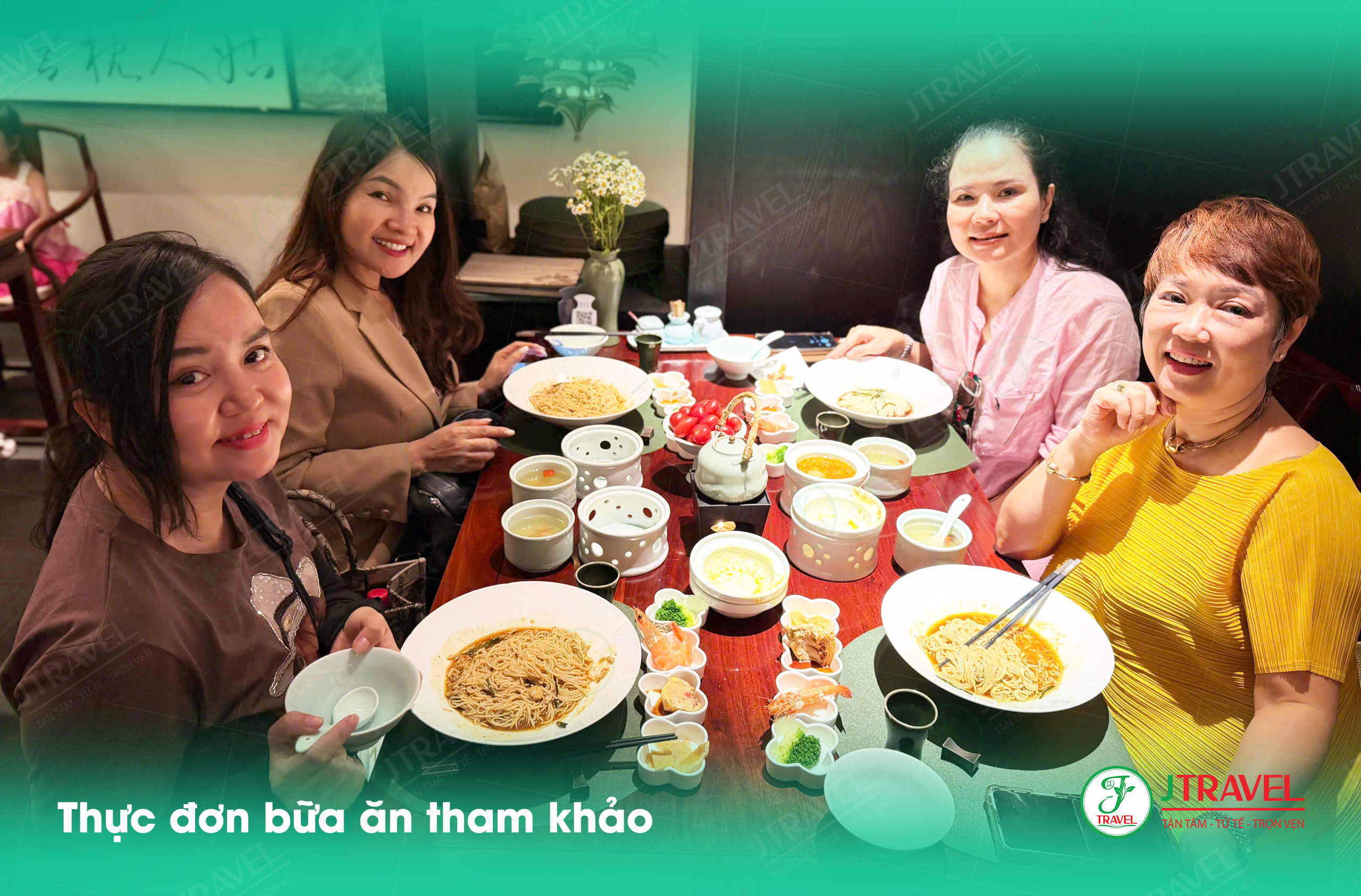 Tour Thượng Hải của J Travel Tặng mì cua long Thượng Hải chuẩn vị địa phương
