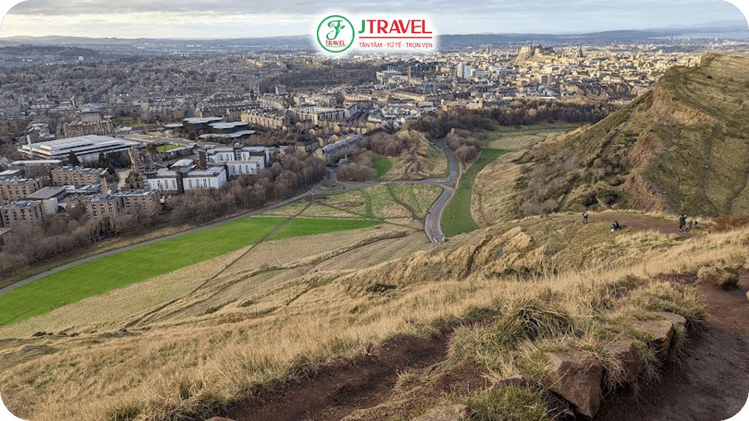 Edinburgh - Thủ đô của Scotland và linh hồn vùng đất cao nguyên