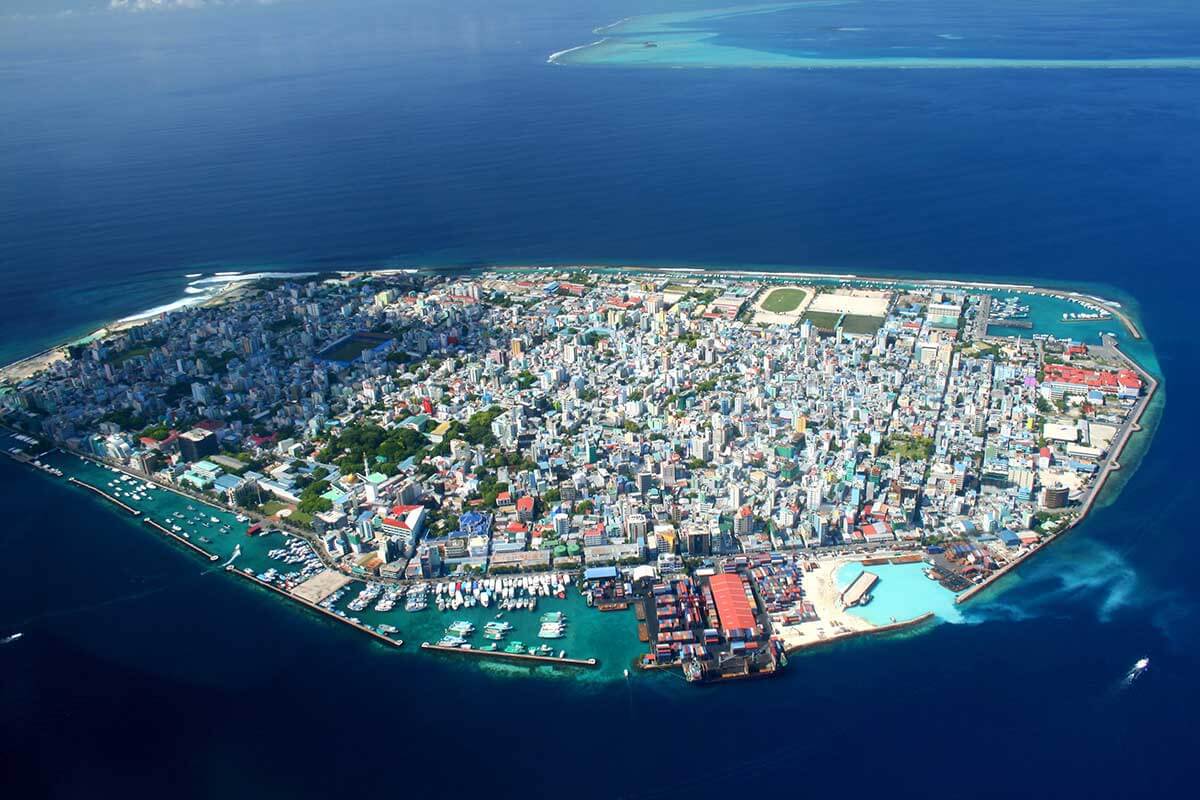 Toàn cảnh thủ đô Malé – trung tâm văn hóa, chính trị và đời sống sôi động của người dân Maldives. (ảnh internet)