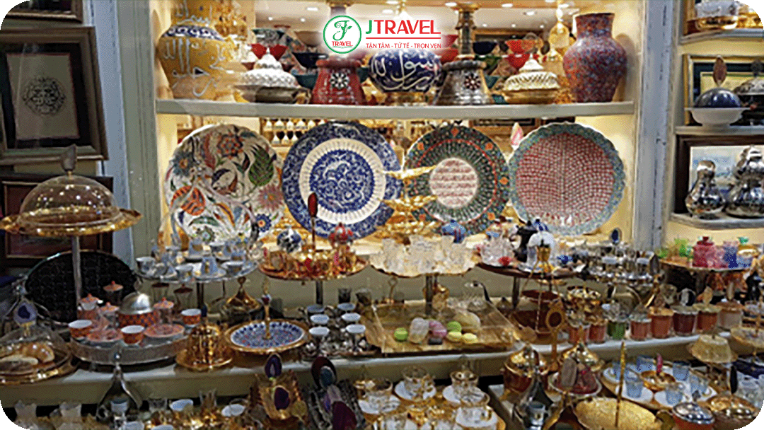 Cấm mang đồ cổ và sản phẩm từ động vật quý hiếm ra khỏi Thổ Nhĩ Kỳ