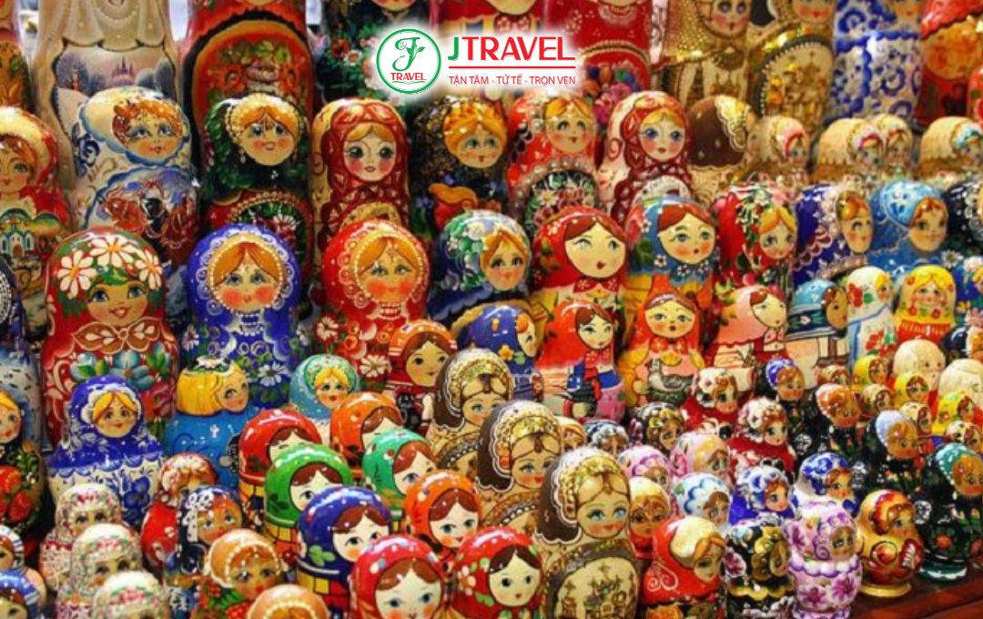 Quà lưu niệm Nga
