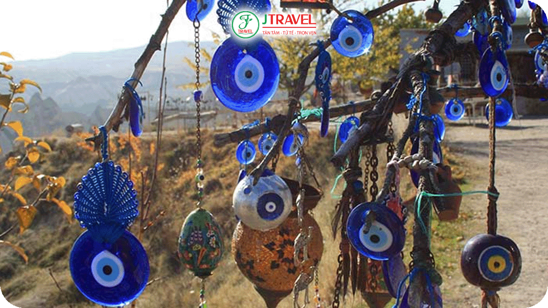Mắt Ác - Biểu tượng tâm linh, bùa may mắn chống lại vận rủi