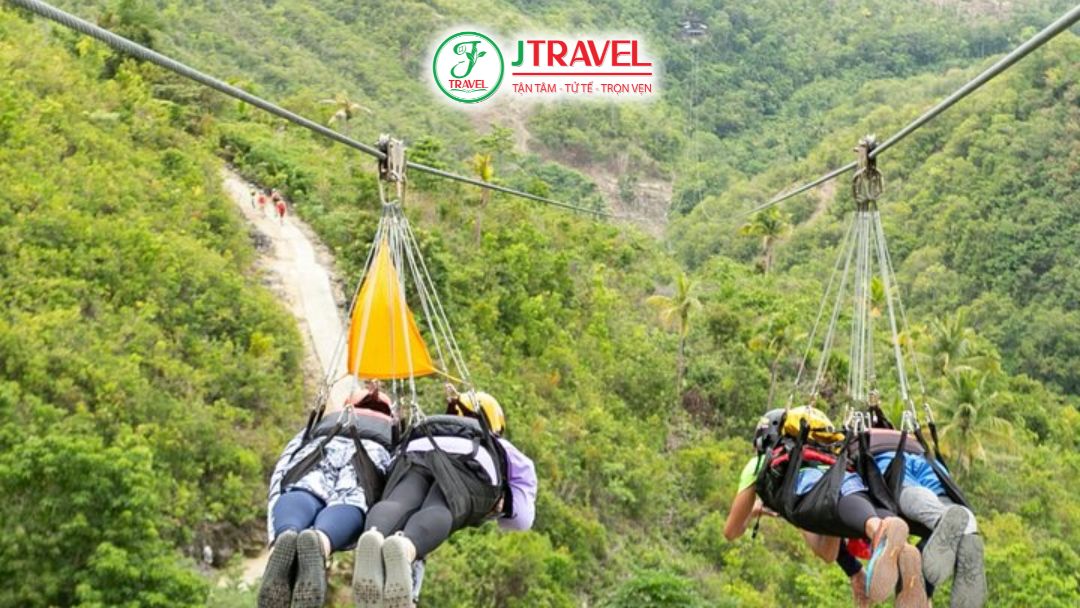 Đường đi canyoneering badian cebu xuyên rừng đến canyon