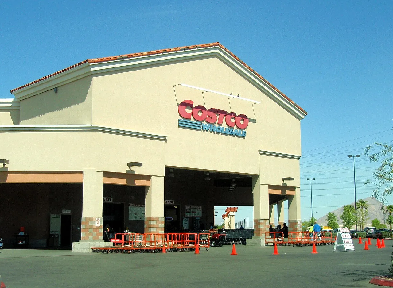 Siêu thị Costco, nơi mua vitamin và hạt sấy làm quà từ Mỹ giá tốt