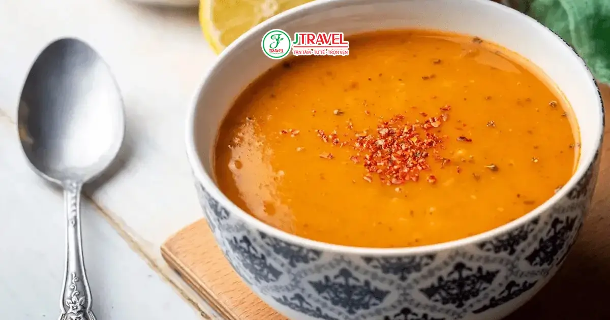  Súp (çorba) được xem như món khai vị truyền thống