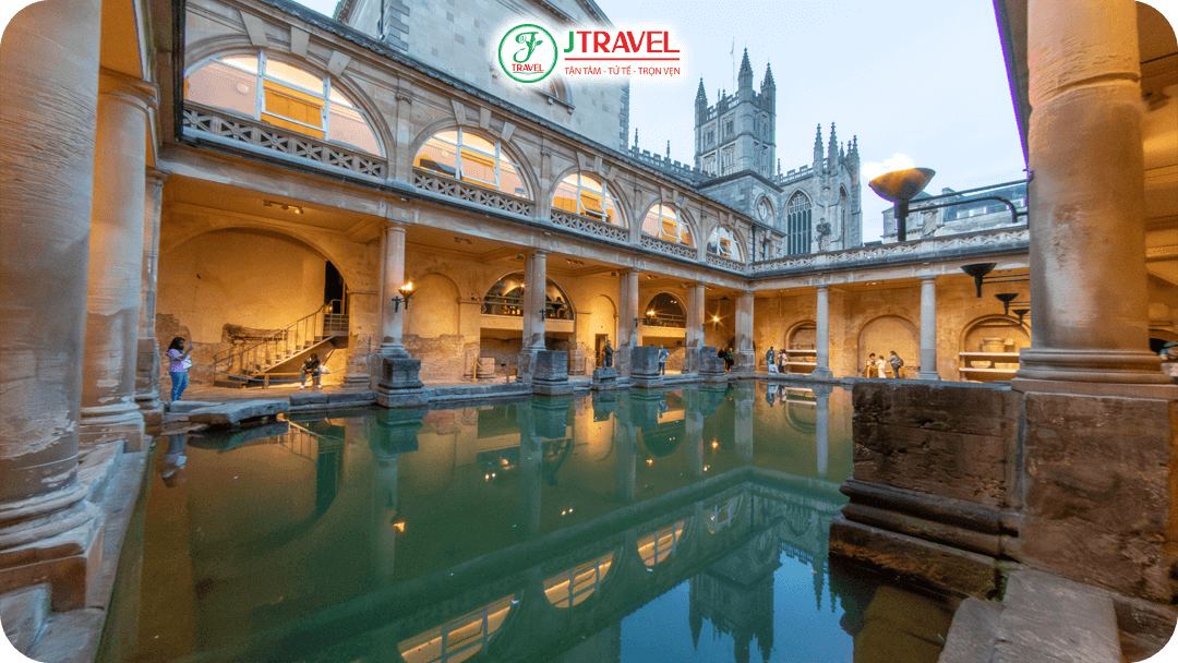 Roman Baths – Hành trình trở về thời đại La Mã cổ xưa