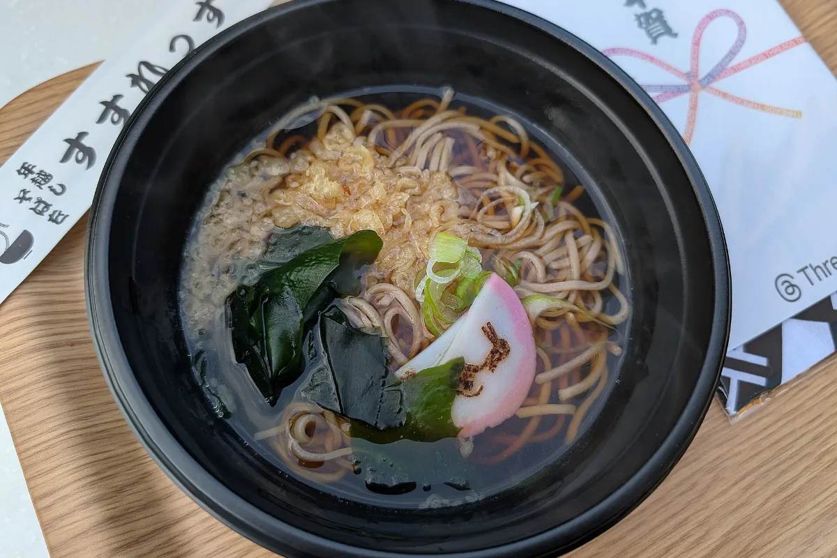 Mì toshikoshi soba ăn đêm giao thừa