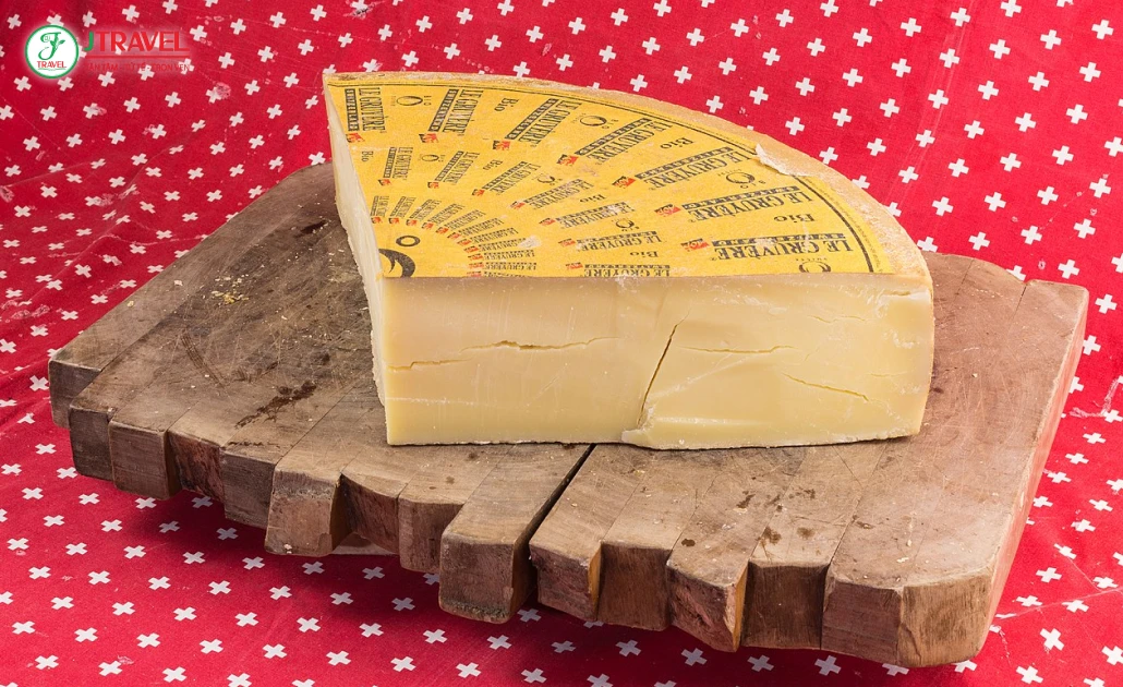Phô mai Gruyère nguyên bản từ canton Fribourg