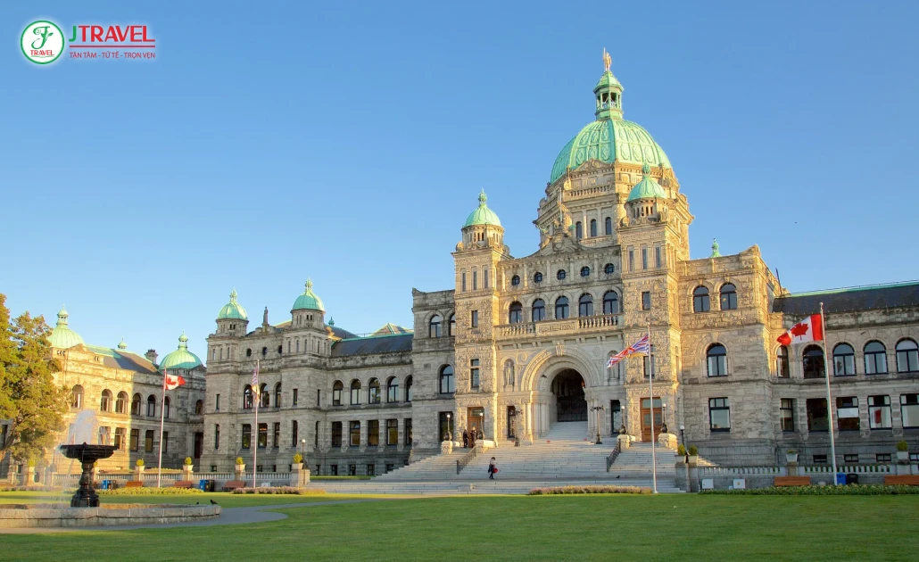 Tòa nhà Quốc hội British Columbia, biểu tượng lịch sử Victoria