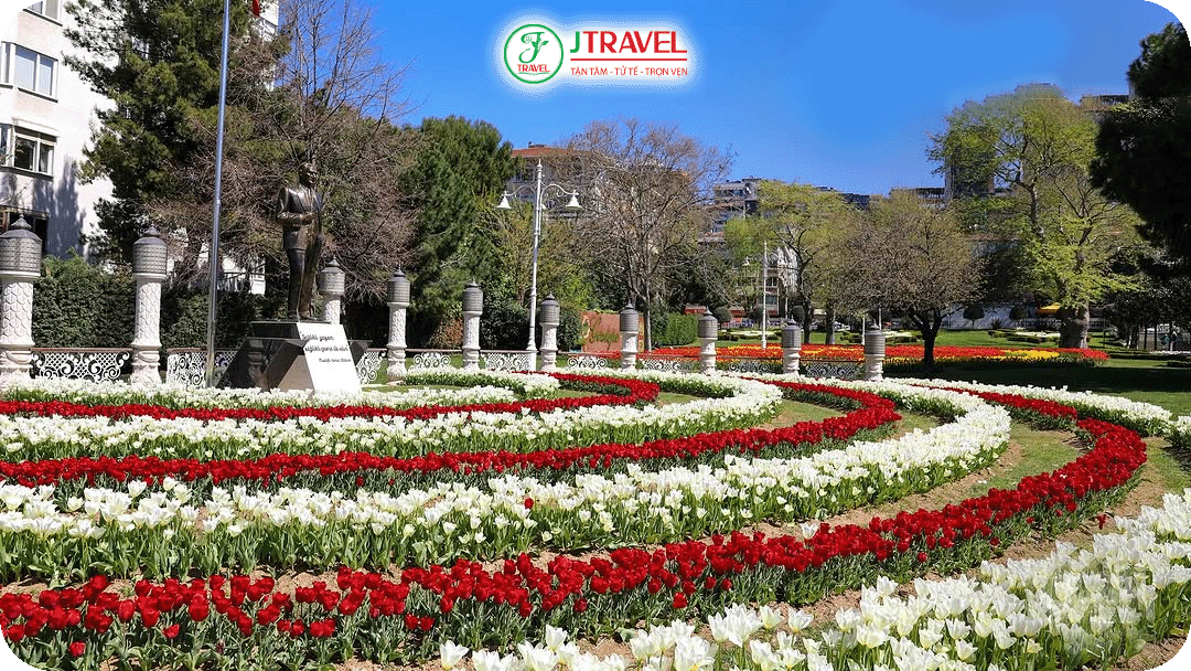 Goztepe 60 Yil Park – lựa chọn yên bình ngắm hoa bên bờ Á