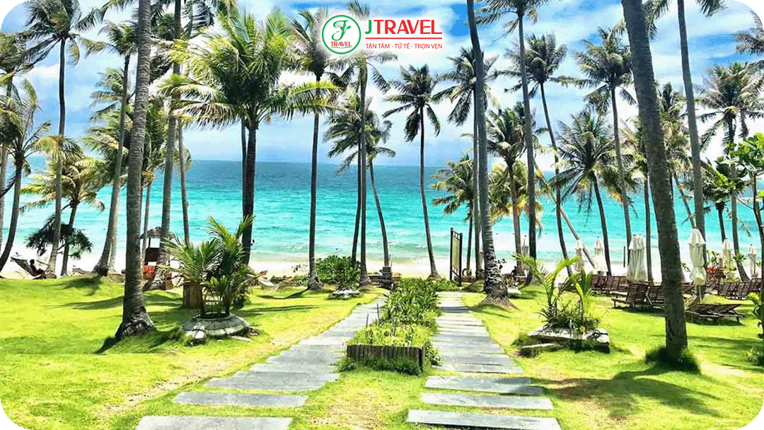 Hòn Thơm nổi tiếng với hệ thống cáp treo vượt biển dài nhất thế giới