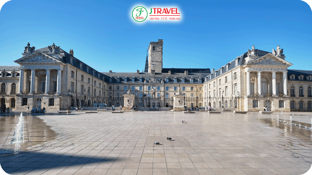 Dijon cổ kính trong tiết thu se lạnh – yên bình, hoa lệ và đậm chất Pháp