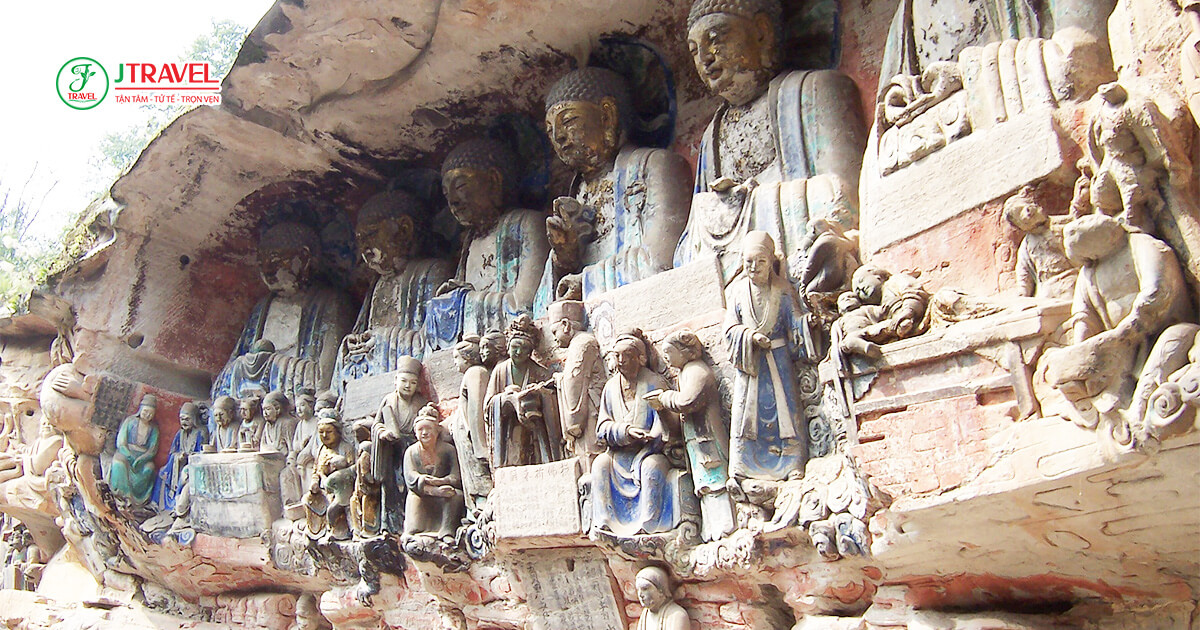 Theo UNESCO, những bức chạm khắc tại đây nổi bật với “chất lượng nghệ thuật cao” và đề tài phong phú