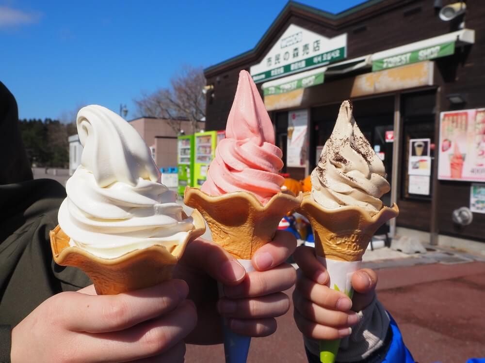 Kem sữa Hokkaido 